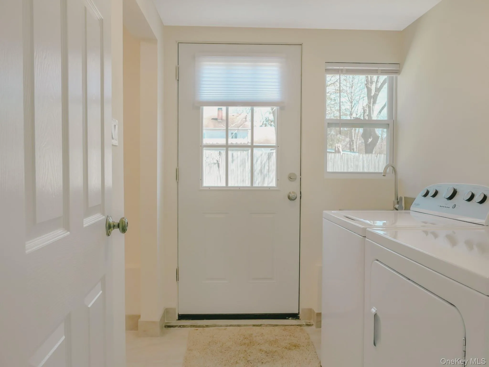 651 Americus Avenue, Brookhaven, NY, 4 Bedrooms Bedrooms, 5 Rooms Rooms,2 BathroomsBathrooms,Residential Sale,For Rent,Americus,0,985316 651 Americus Avenue, Brookhaven, NY, 4 Bedrooms Bedrooms, 5 Rooms Rooms,2 BathroomsBathrooms,Residential Sale,For Rent,Americus,0,985316