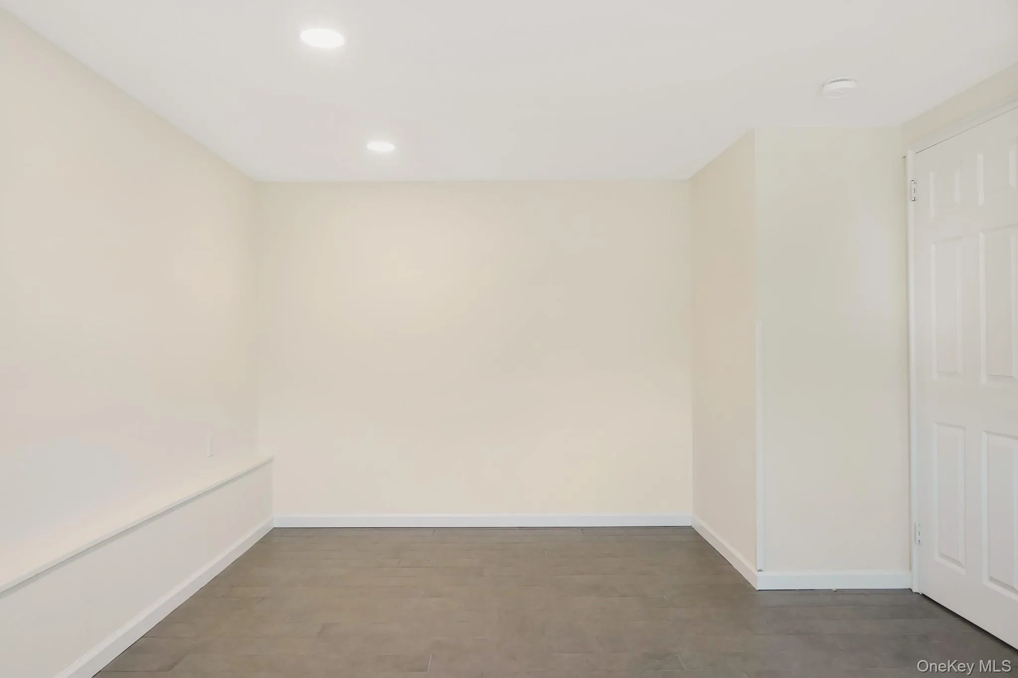 651 Americus Avenue, Brookhaven, NY, 4 Bedrooms Bedrooms, 5 Rooms Rooms,2 BathroomsBathrooms,Residential Sale,For Rent,Americus,0,985316 651 Americus Avenue, Brookhaven, NY, 4 Bedrooms Bedrooms, 5 Rooms Rooms,2 BathroomsBathrooms,Residential Sale,For Rent,Americus,0,985316