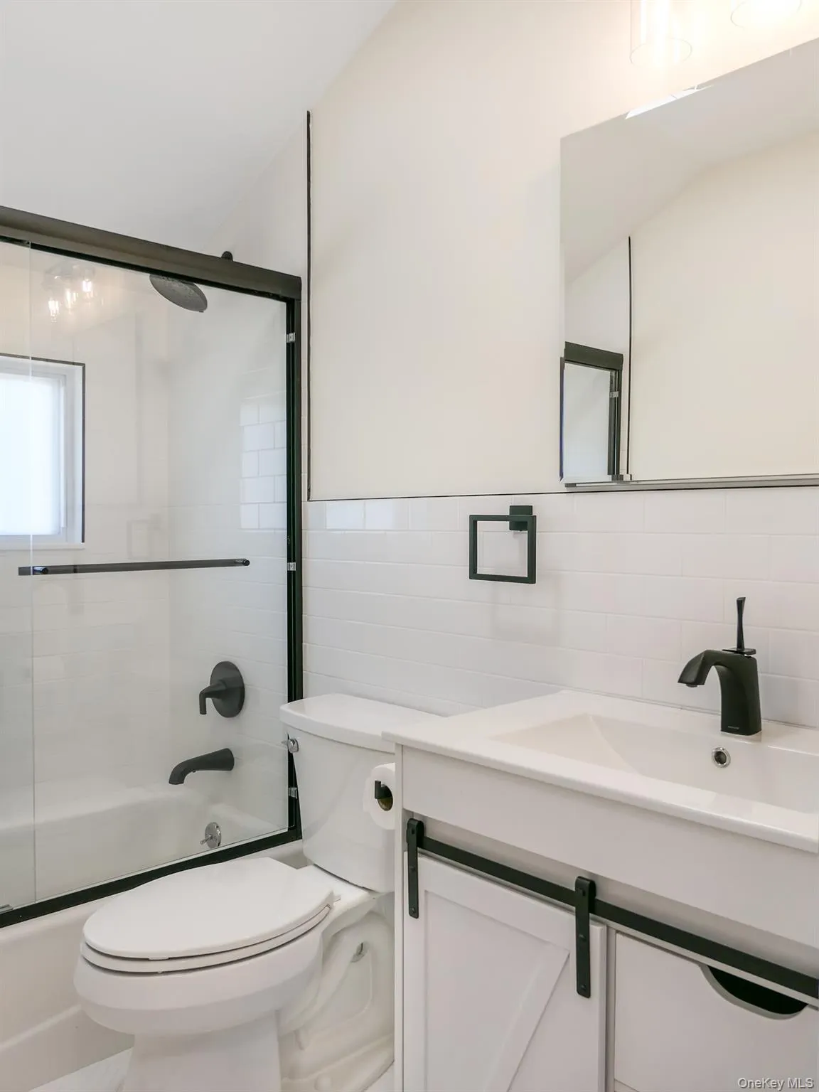 651 Americus Avenue, Brookhaven, NY, 4 Bedrooms Bedrooms, 5 Rooms Rooms,2 BathroomsBathrooms,Residential Sale,For Rent,Americus,0,985316 651 Americus Avenue, Brookhaven, NY, 4 Bedrooms Bedrooms, 5 Rooms Rooms,2 BathroomsBathrooms,Residential Sale,For Rent,Americus,0,985316