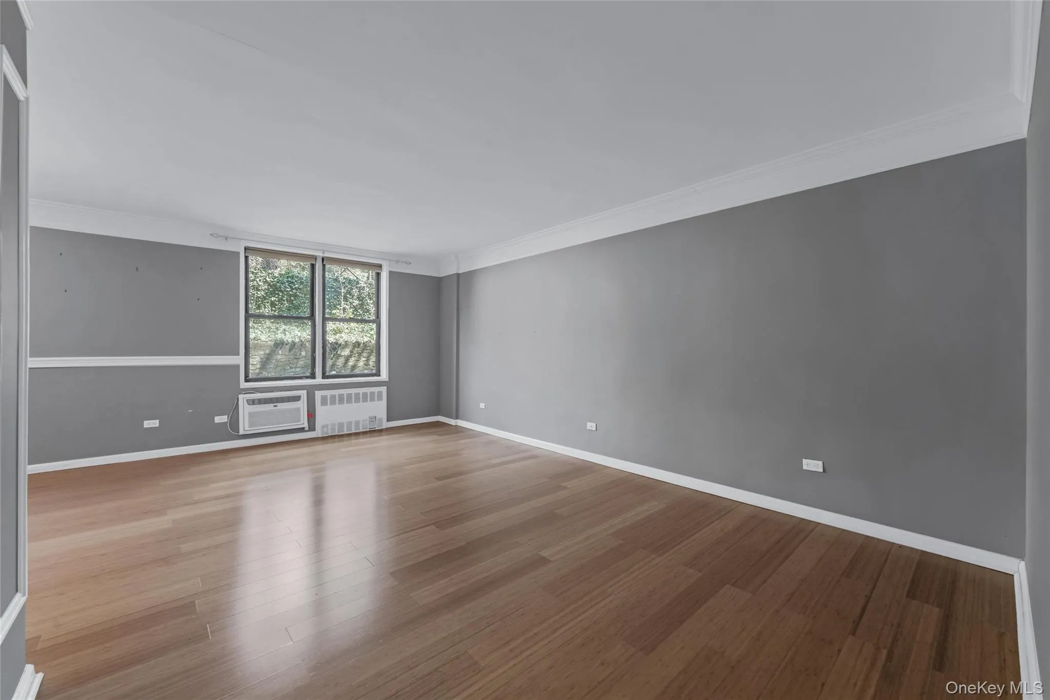 43-25 Douglaston Parkway, New York, NY, 1 Bedroom Bedrooms, 4 Rooms Rooms,1 BathroomBathrooms,Residential,For Rent,Douglaston,0,985324 43-25 Douglaston Parkway, New York, NY, 1 Bedroom Bedrooms, 4 Rooms Rooms,1 BathroomBathrooms,Residential,For Rent,Douglaston,0,985324