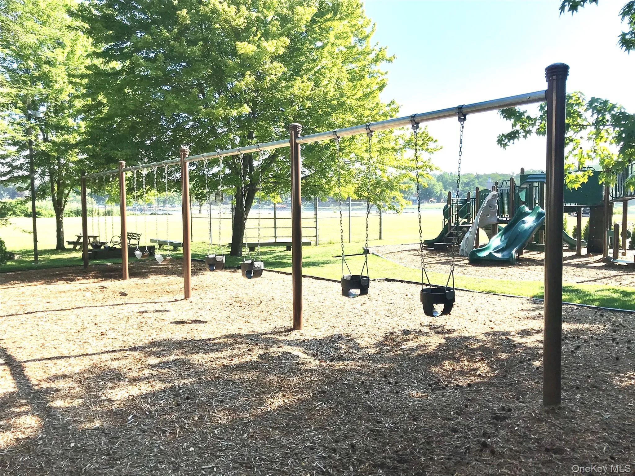 Memorial Field - Playground Memorial Field - Playground