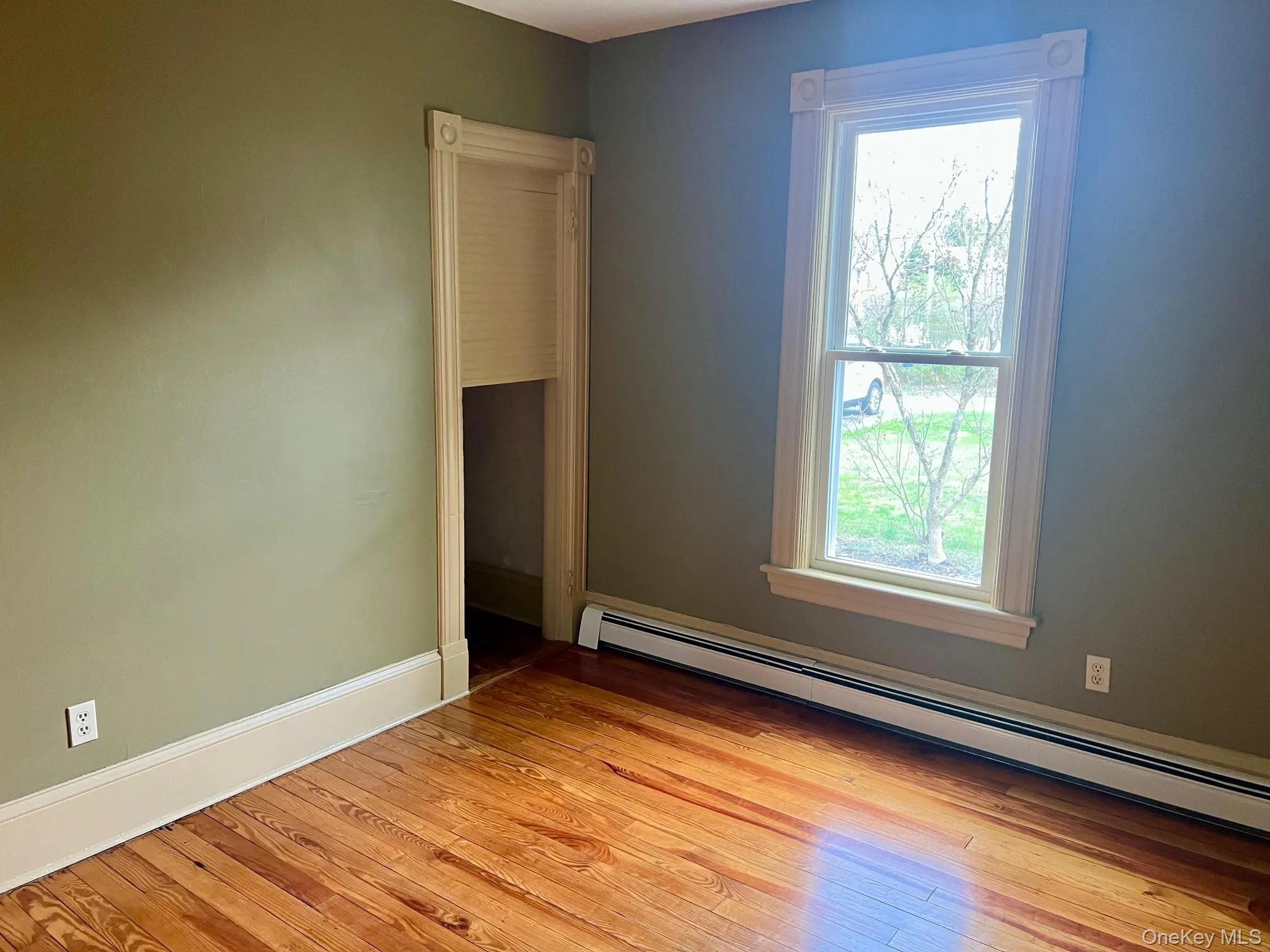 8 Alden Place, Washington, NY, 3 Bedrooms Bedrooms, 8 Rooms Rooms,1 BathroomBathrooms,Residential Lease,For Rent,Alden,0,985329 8 Alden Place, Washington, NY, 3 Bedrooms Bedrooms, 8 Rooms Rooms,1 BathroomBathrooms,Residential Lease,For Rent,Alden,0,985329