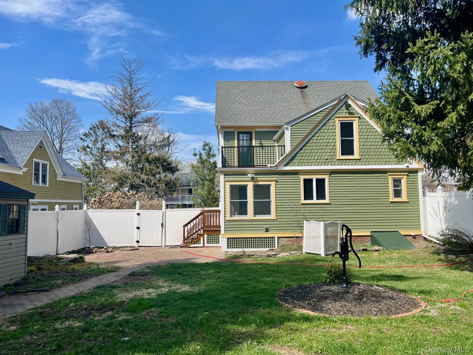 8 Alden Place, Washington, NY, 3 Bedrooms Bedrooms, 8 Rooms Rooms,1 BathroomBathrooms,Residential Lease,For Rent,Alden,0,985329 8 Alden Place, Washington, NY, 3 Bedrooms Bedrooms, 8 Rooms Rooms,1 BathroomBathrooms,Residential Lease,For Rent,Alden,0,985329