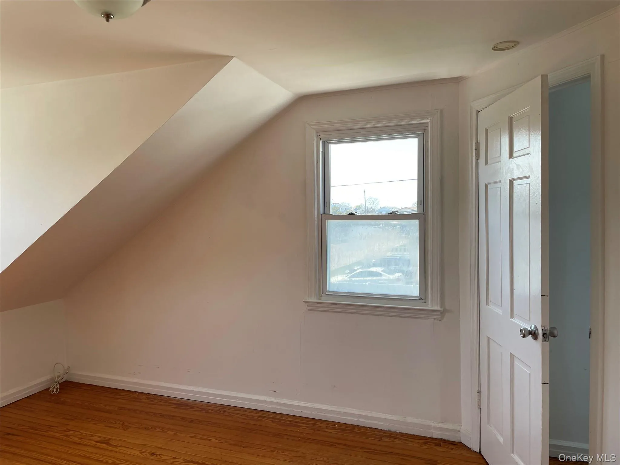 primary bedroom primary bedroom