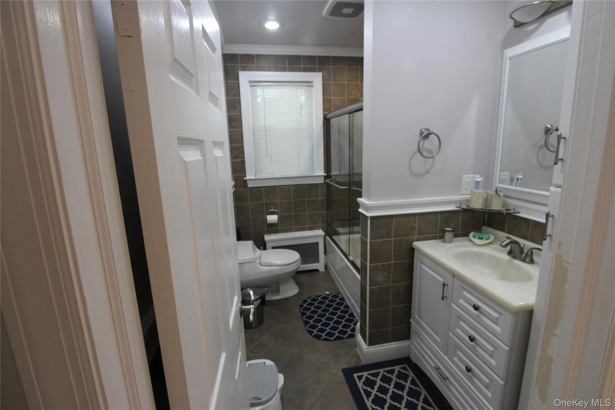 650 Warren Avenue, Mount Pleasant, NY, 2 Bedrooms Bedrooms, 5 Rooms Rooms,1 BathroomBathrooms,Residential,For Rent,Warren,0,985362 650 Warren Avenue, Mount Pleasant, NY, 2 Bedrooms Bedrooms, 5 Rooms Rooms,1 BathroomBathrooms,Residential,For Rent,Warren,0,985362