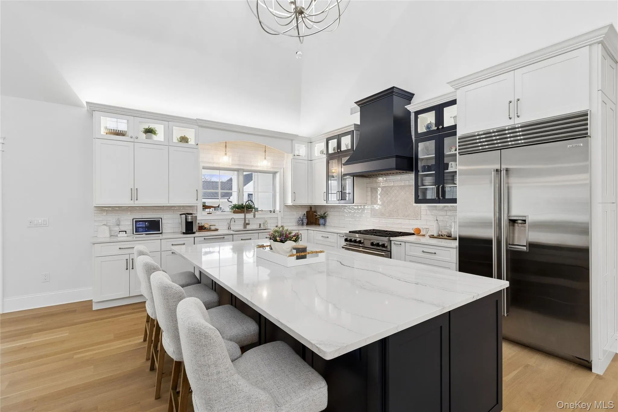 47 Old Riverhead Road, Southampton, NY, 6 Bedrooms Bedrooms, 10 Rooms Rooms,3 BathroomsBathrooms,Residential Lease,For Rent,Old Riverhead,0,985363 47 Old Riverhead Road, Southampton, NY, 6 Bedrooms Bedrooms, 10 Rooms Rooms,3 BathroomsBathrooms,Residential Lease,For Rent,Old Riverhead,0,985363