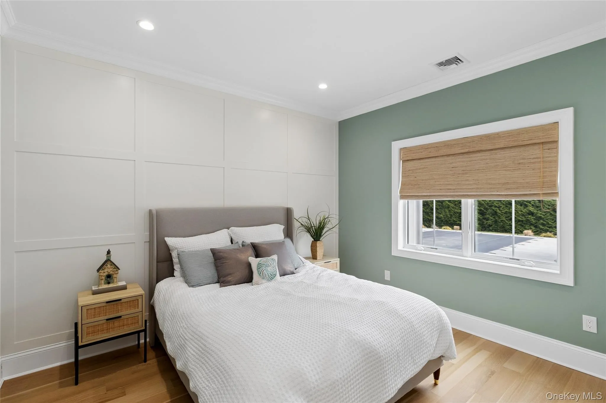 47 Old Riverhead Road, Southampton, NY, 6 Bedrooms Bedrooms, 10 Rooms Rooms,3 BathroomsBathrooms,Residential Lease,For Rent,Old Riverhead,0,985363 47 Old Riverhead Road, Southampton, NY, 6 Bedrooms Bedrooms, 10 Rooms Rooms,3 BathroomsBathrooms,Residential Lease,For Rent,Old Riverhead,0,985363