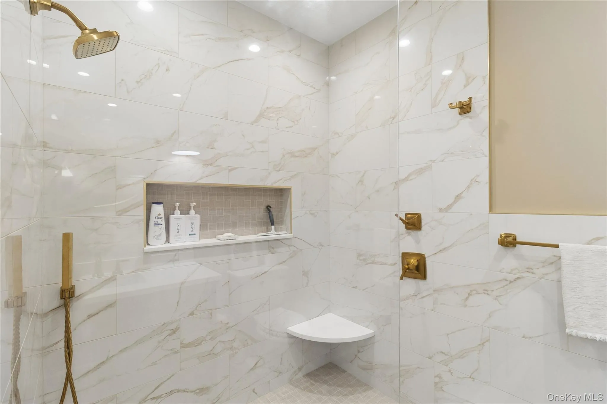 47 Old Riverhead Road, Southampton, NY, 6 Bedrooms Bedrooms, 10 Rooms Rooms,3 BathroomsBathrooms,Residential Lease,For Rent,Old Riverhead,0,985363 47 Old Riverhead Road, Southampton, NY, 6 Bedrooms Bedrooms, 10 Rooms Rooms,3 BathroomsBathrooms,Residential Lease,For Rent,Old Riverhead,0,985363