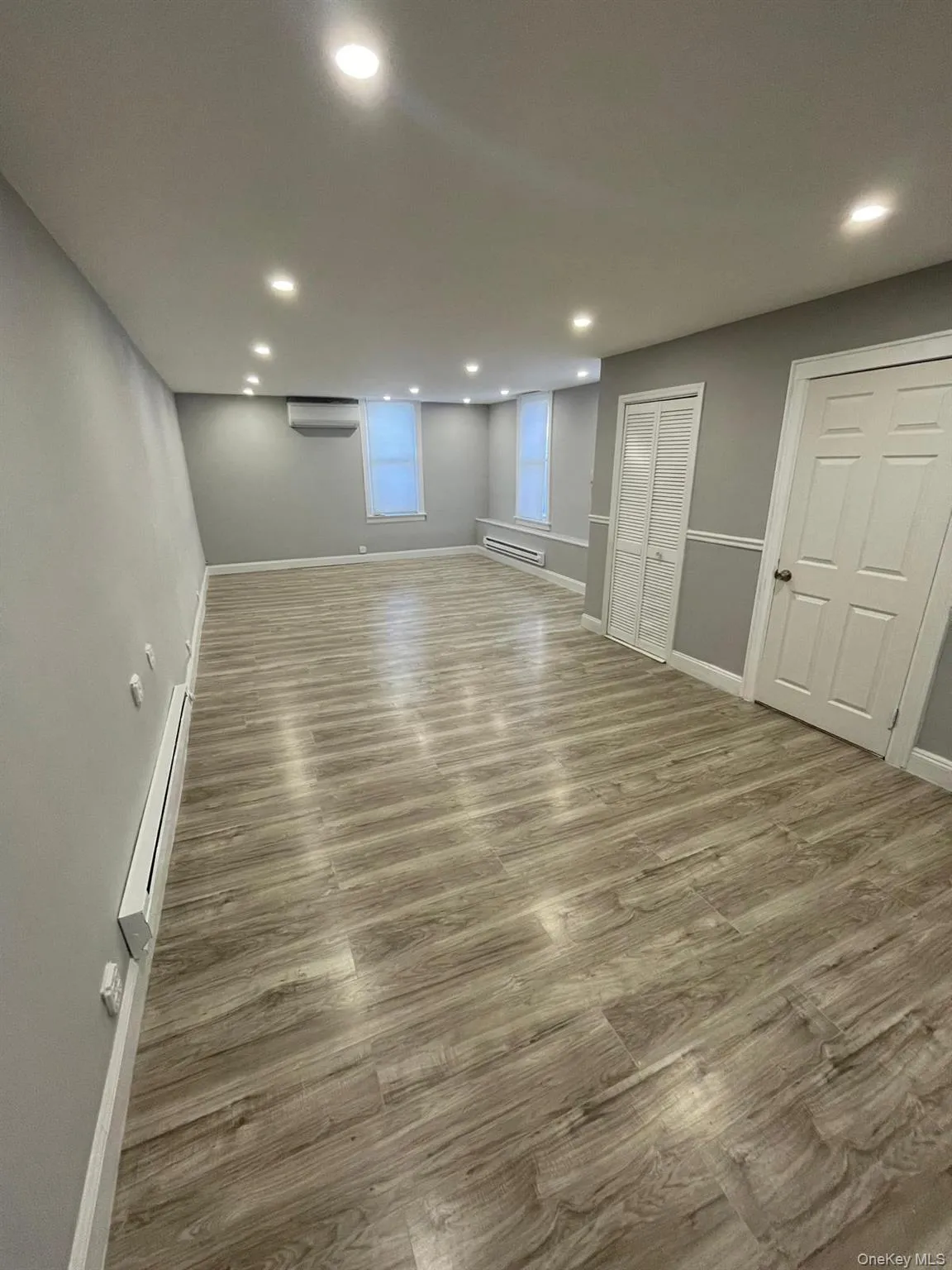 6041 56th Road, New York, NY, ,Commercial Lease,For Rent,56th,0,985367 6041 56th Road, New York, NY, ,Commercial Lease,For Rent,56th,0,985367