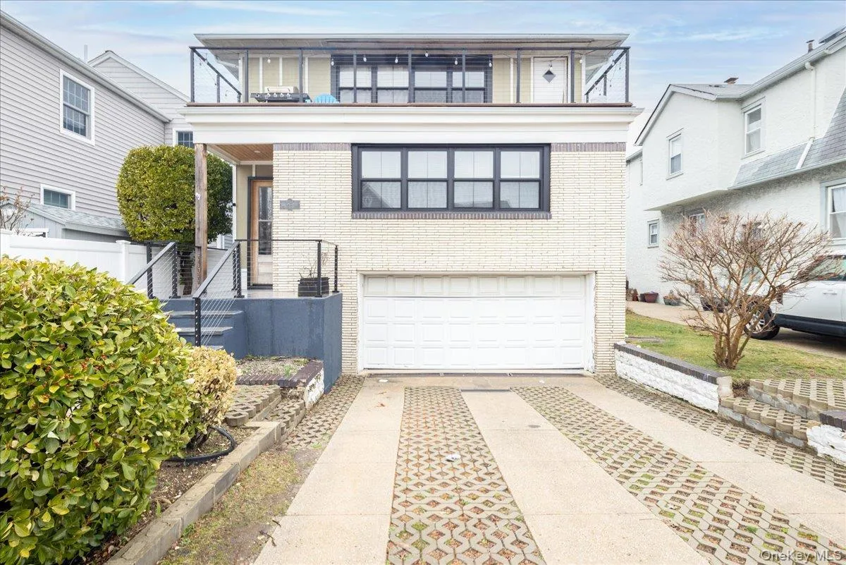 525 Beech Street, Long Beach, NY, 3 Bedrooms Bedrooms, 8 Rooms Rooms,2 BathroomsBathrooms,Residential Lease,For Rent,Beech,0,985378 525 Beech Street, Long Beach, NY, 3 Bedrooms Bedrooms, 8 Rooms Rooms,2 BathroomsBathrooms,Residential Lease,For Rent,Beech,0,985378