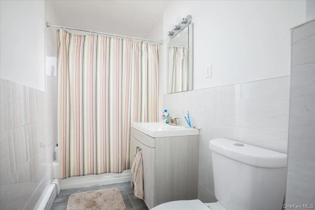 525 Beech Street, Long Beach, NY, 3 Bedrooms Bedrooms, 8 Rooms Rooms,2 BathroomsBathrooms,Residential Lease,For Rent,Beech,0,985378 525 Beech Street, Long Beach, NY, 3 Bedrooms Bedrooms, 8 Rooms Rooms,2 BathroomsBathrooms,Residential Lease,For Rent,Beech,0,985378