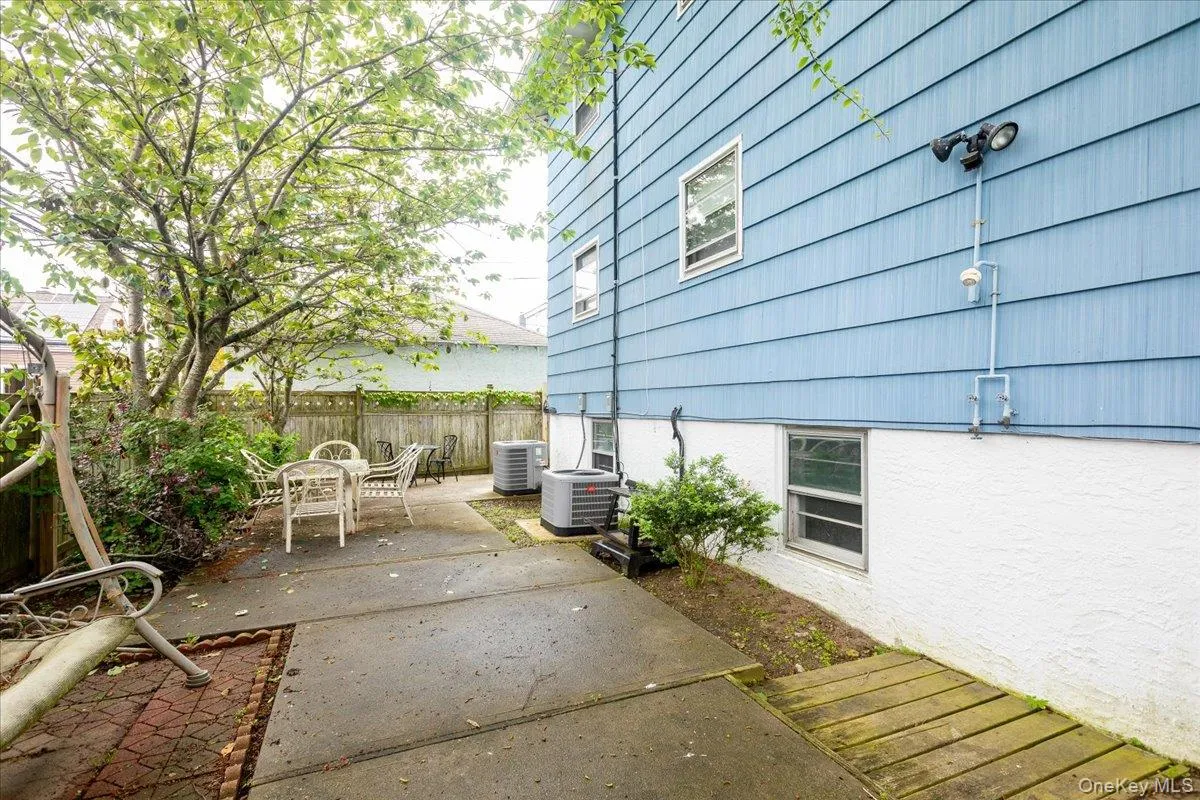 525 Beech Street, Long Beach, NY, 3 Bedrooms Bedrooms, 8 Rooms Rooms,2 BathroomsBathrooms,Residential Lease,For Rent,Beech,0,985378 525 Beech Street, Long Beach, NY, 3 Bedrooms Bedrooms, 8 Rooms Rooms,2 BathroomsBathrooms,Residential Lease,For Rent,Beech,0,985378