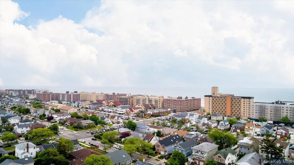 525 Beech Street, Long Beach, NY, 3 Bedrooms Bedrooms, 8 Rooms Rooms,2 BathroomsBathrooms,Residential Lease,For Rent,Beech,0,985378 525 Beech Street, Long Beach, NY, 3 Bedrooms Bedrooms, 8 Rooms Rooms,2 BathroomsBathrooms,Residential Lease,For Rent,Beech,0,985378