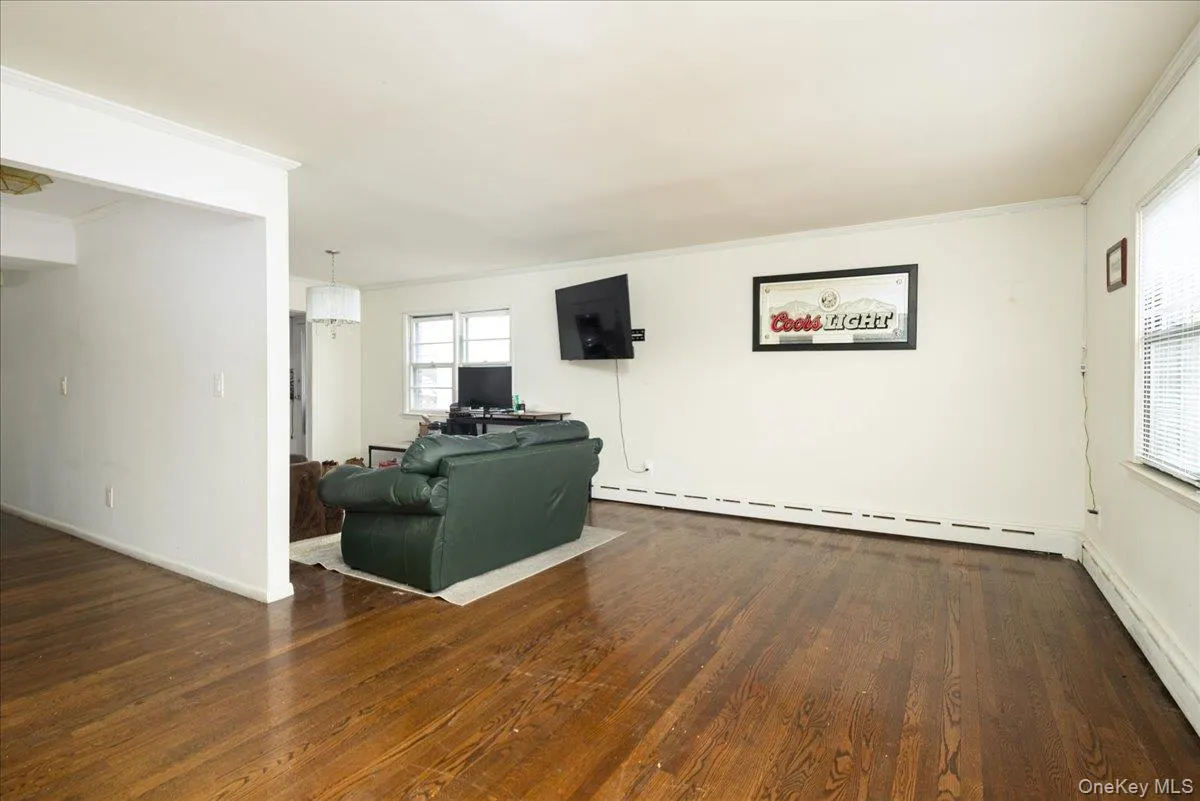 525 Beech Street, Long Beach, NY, 3 Bedrooms Bedrooms, 8 Rooms Rooms,2 BathroomsBathrooms,Residential Lease,For Rent,Beech,0,985378 525 Beech Street, Long Beach, NY, 3 Bedrooms Bedrooms, 8 Rooms Rooms,2 BathroomsBathrooms,Residential Lease,For Rent,Beech,0,985378