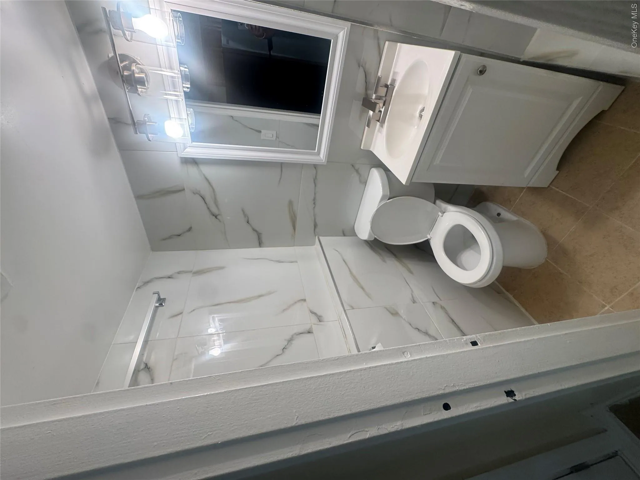 3935 Monticello Avenue, New York, NY, 2 Bedrooms Bedrooms, 3 Rooms Rooms,1 BathroomBathrooms,Residential Lease,For Rent,Monticello,0,985396 3935 Monticello Avenue, New York, NY, 2 Bedrooms Bedrooms, 3 Rooms Rooms,1 BathroomBathrooms,Residential Lease,For Rent,Monticello,0,985396