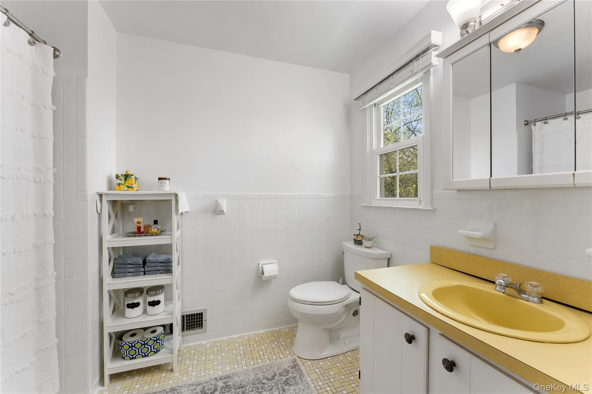 191 Prospect Avenue, Greenburgh, NY, 4 Bedrooms Bedrooms, 10 Rooms Rooms,2 BathroomsBathrooms,Residential,For Rent,Prospect,0,985441 191 Prospect Avenue, Greenburgh, NY, 4 Bedrooms Bedrooms, 10 Rooms Rooms,2 BathroomsBathrooms,Residential,For Rent,Prospect,0,985441