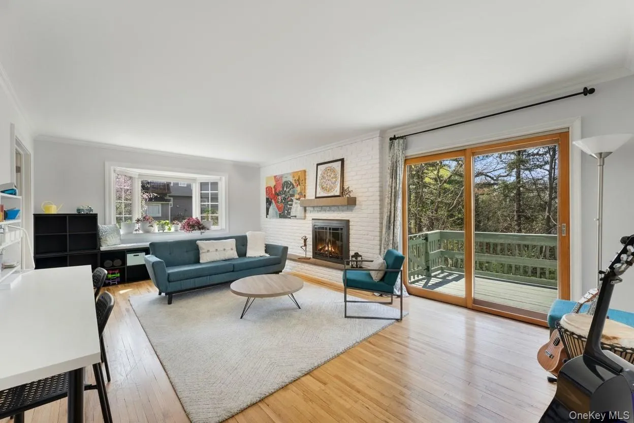 191 Prospect Avenue, Greenburgh, NY, 4 Bedrooms Bedrooms, 10 Rooms Rooms,2 BathroomsBathrooms,Residential,For Rent,Prospect,0,985441 191 Prospect Avenue, Greenburgh, NY, 4 Bedrooms Bedrooms, 10 Rooms Rooms,2 BathroomsBathrooms,Residential,For Rent,Prospect,0,985441