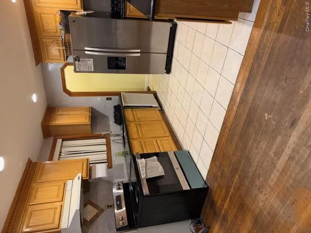 71 Carmans Road, Oyster Bay, NY, 6 Bedrooms Bedrooms, 12 Rooms Rooms,3 BathroomsBathrooms,Residential Lease,For Rent,Carmans,0,985450 71 Carmans Road, Oyster Bay, NY, 6 Bedrooms Bedrooms, 12 Rooms Rooms,3 BathroomsBathrooms,Residential Lease,For Rent,Carmans,0,985450