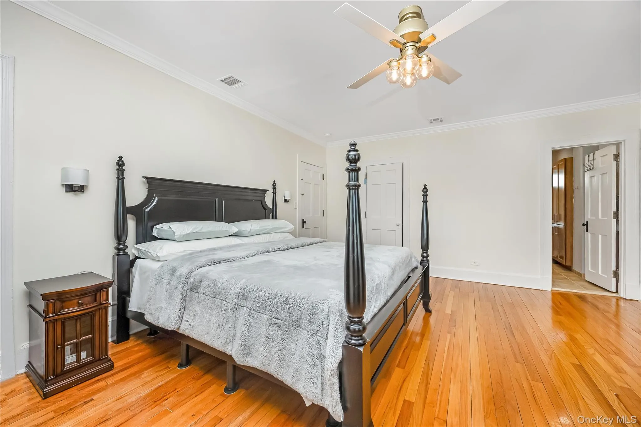 312 Ellington Avenue, Hempstead, NY, 4 Bedrooms Bedrooms, 9 Rooms Rooms,3 BathroomsBathrooms,Residential Lease,For Rent,Ellington,0,985468 312 Ellington Avenue, Hempstead, NY, 4 Bedrooms Bedrooms, 9 Rooms Rooms,3 BathroomsBathrooms,Residential Lease,For Rent,Ellington,0,985468