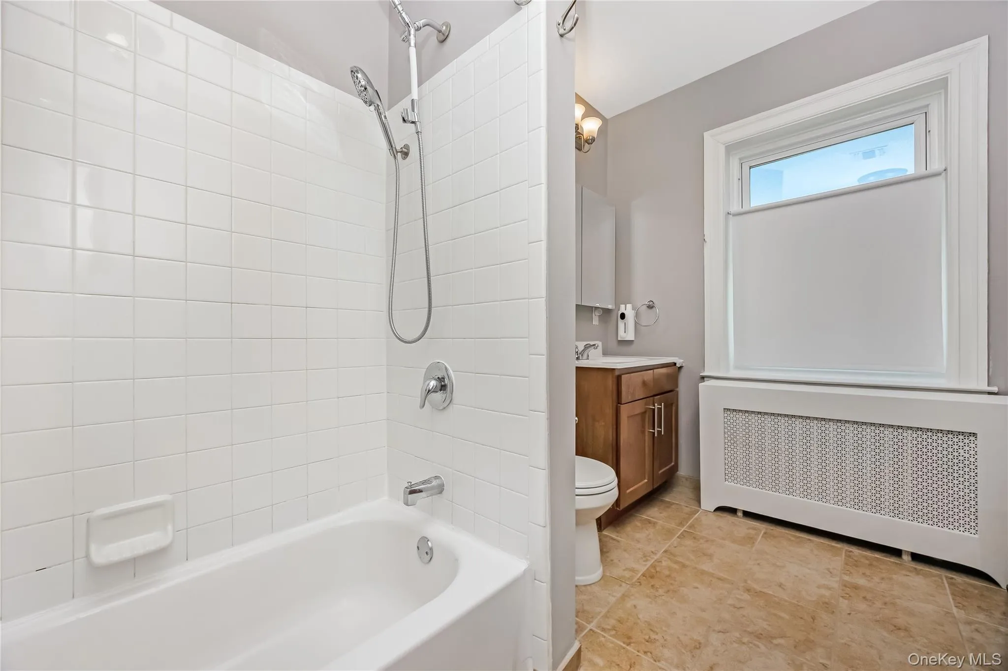 312 Ellington Avenue, Hempstead, NY, 4 Bedrooms Bedrooms, 9 Rooms Rooms,3 BathroomsBathrooms,Residential Lease,For Rent,Ellington,0,985468 312 Ellington Avenue, Hempstead, NY, 4 Bedrooms Bedrooms, 9 Rooms Rooms,3 BathroomsBathrooms,Residential Lease,For Rent,Ellington,0,985468