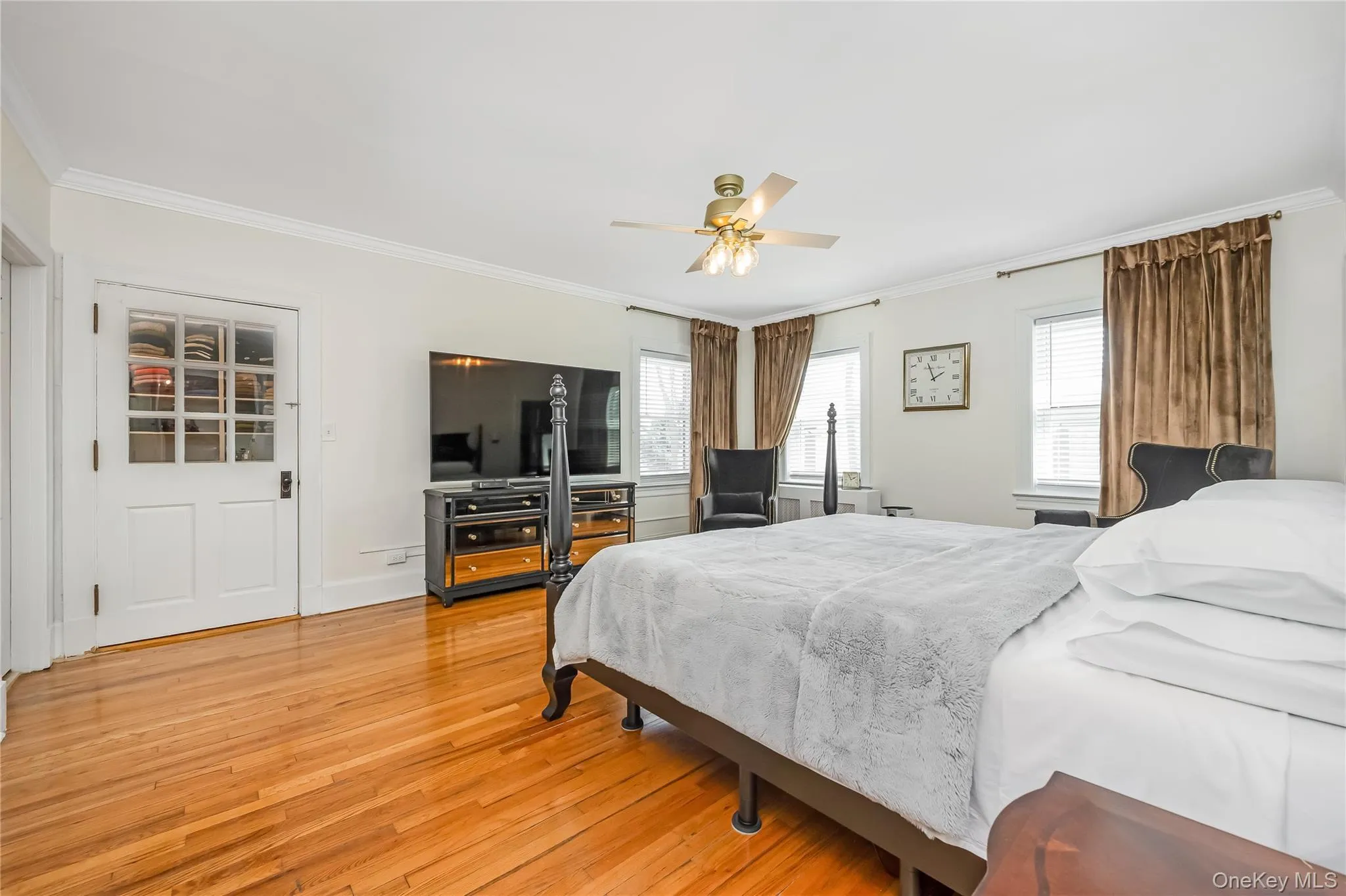 312 Ellington Avenue, Hempstead, NY, 4 Bedrooms Bedrooms, 9 Rooms Rooms,3 BathroomsBathrooms,Residential Lease,For Rent,Ellington,0,985468 312 Ellington Avenue, Hempstead, NY, 4 Bedrooms Bedrooms, 9 Rooms Rooms,3 BathroomsBathrooms,Residential Lease,For Rent,Ellington,0,985468