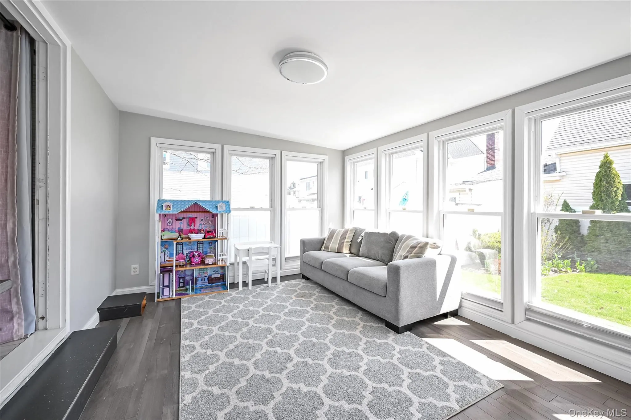 187 Memphis Avenue, Hempstead, NY, 3 Bedrooms Bedrooms, 7 Rooms Rooms,2 BathroomsBathrooms,Residential,For Rent,Memphis,0,985521 187 Memphis Avenue, Hempstead, NY, 3 Bedrooms Bedrooms, 7 Rooms Rooms,2 BathroomsBathrooms,Residential,For Rent,Memphis,0,985521