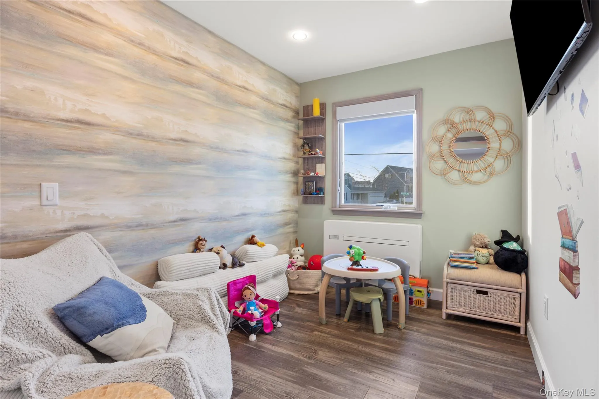 2689 Riverside Avenue, Hempstead, NY, 5 Bedrooms Bedrooms, 12 Rooms Rooms,4 BathroomsBathrooms,Residential,For Rent,Riverside,0,985560 2689 Riverside Avenue, Hempstead, NY, 5 Bedrooms Bedrooms, 12 Rooms Rooms,4 BathroomsBathrooms,Residential,For Rent,Riverside,0,985560