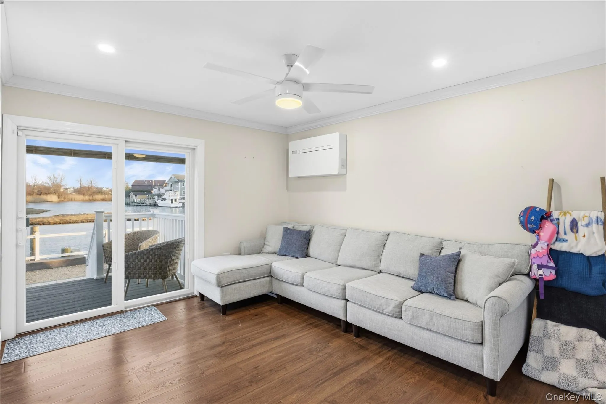 2689 Riverside Avenue, Hempstead, NY, 5 Bedrooms Bedrooms, 12 Rooms Rooms,4 BathroomsBathrooms,Residential,For Rent,Riverside,0,985560 2689 Riverside Avenue, Hempstead, NY, 5 Bedrooms Bedrooms, 12 Rooms Rooms,4 BathroomsBathrooms,Residential,For Rent,Riverside,0,985560