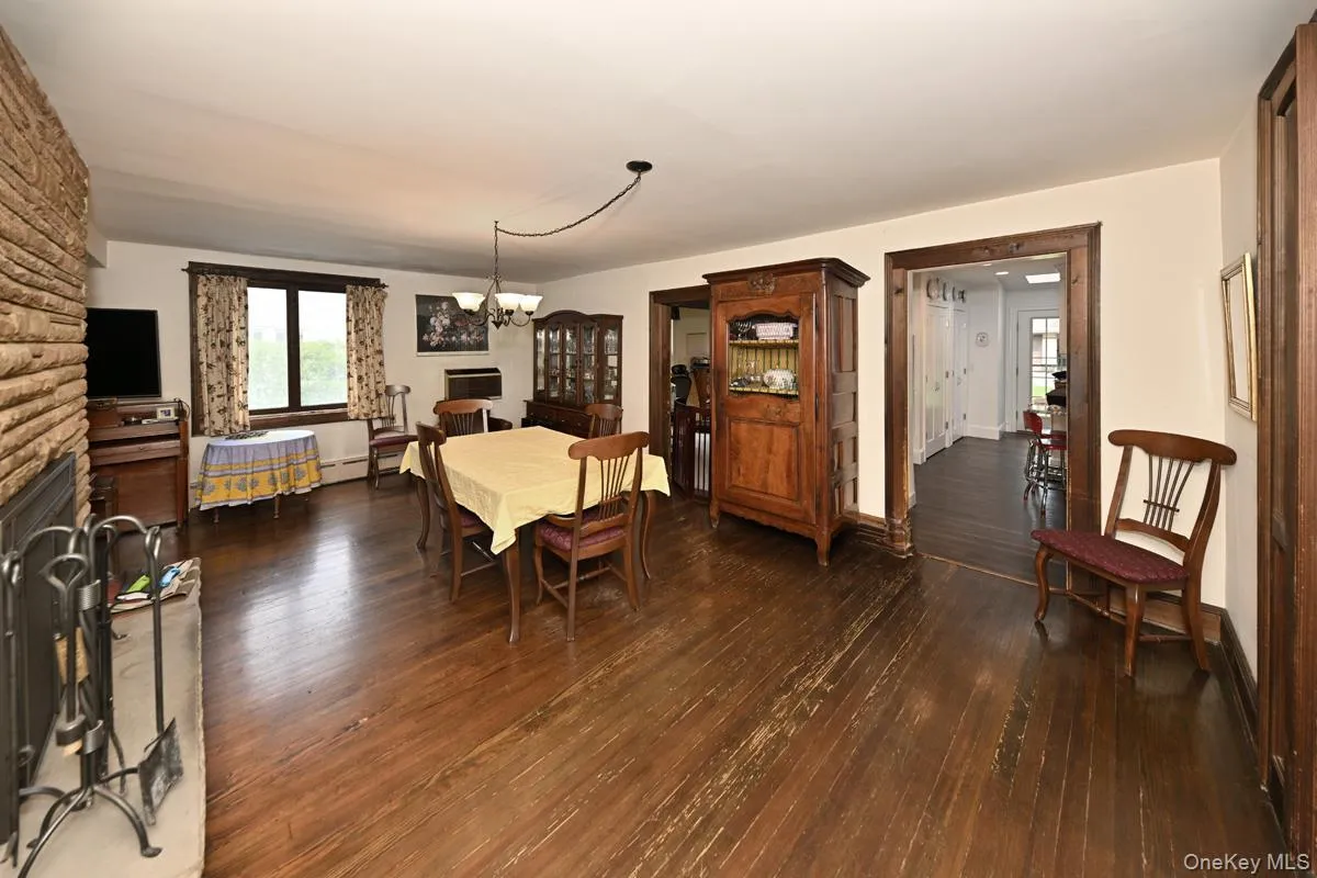 278 Cherry Lane, Ramapo, NY, 4 Bedrooms Bedrooms, 11 Rooms Rooms,2 BathroomsBathrooms,Residential,For Rent,Cherry,0,985580 278 Cherry Lane, Ramapo, NY, 4 Bedrooms Bedrooms, 11 Rooms Rooms,2 BathroomsBathrooms,Residential,For Rent,Cherry,0,985580