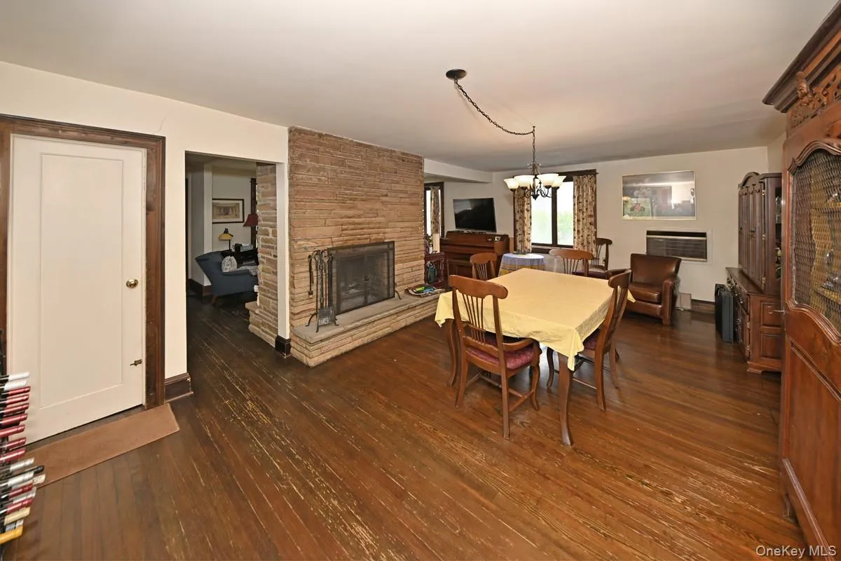 278 Cherry Lane, Ramapo, NY, 4 Bedrooms Bedrooms, 11 Rooms Rooms,2 BathroomsBathrooms,Residential,For Rent,Cherry,0,985580 278 Cherry Lane, Ramapo, NY, 4 Bedrooms Bedrooms, 11 Rooms Rooms,2 BathroomsBathrooms,Residential,For Rent,Cherry,0,985580