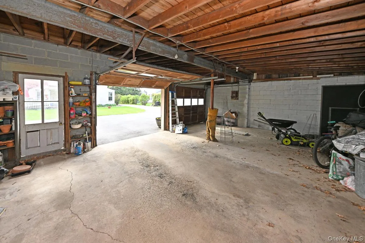 278 Cherry Lane, Ramapo, NY, 4 Bedrooms Bedrooms, 11 Rooms Rooms,2 BathroomsBathrooms,Residential,For Rent,Cherry,0,985580 278 Cherry Lane, Ramapo, NY, 4 Bedrooms Bedrooms, 11 Rooms Rooms,2 BathroomsBathrooms,Residential,For Rent,Cherry,0,985580