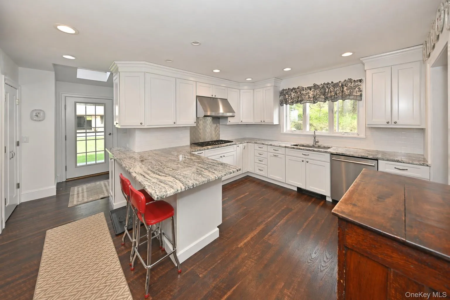 278 Cherry Lane, Ramapo, NY, 4 Bedrooms Bedrooms, 11 Rooms Rooms,2 BathroomsBathrooms,Residential,For Rent,Cherry,0,985580 278 Cherry Lane, Ramapo, NY, 4 Bedrooms Bedrooms, 11 Rooms Rooms,2 BathroomsBathrooms,Residential,For Rent,Cherry,0,985580