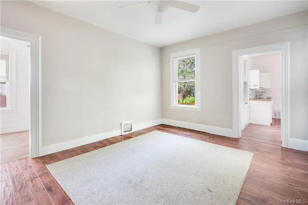 163 Union Street, Poughkeepsie, NY, 2 Bedrooms Bedrooms, 4 Rooms Rooms,1 BathroomBathrooms,Residential Lease,For Rent,Union,0,985585 163 Union Street, Poughkeepsie, NY, 2 Bedrooms Bedrooms, 4 Rooms Rooms,1 BathroomBathrooms,Residential Lease,For Rent,Union,0,985585