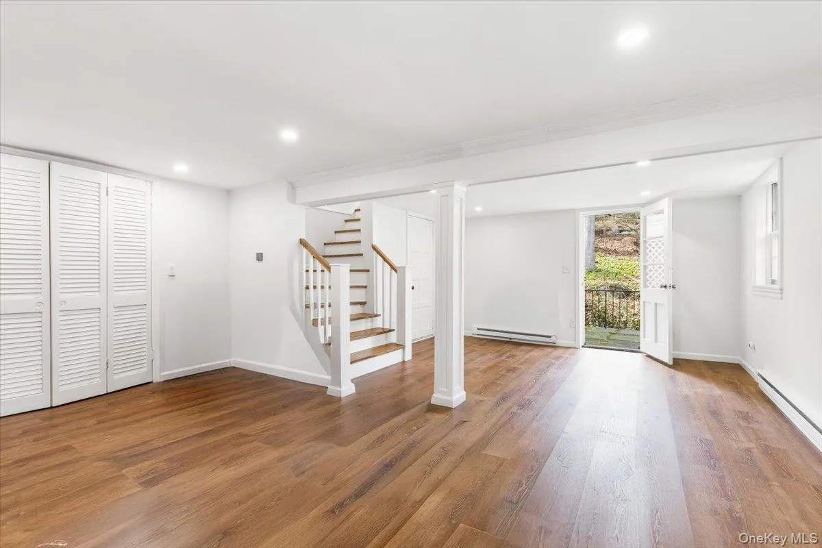 Lower Level Door which directly accesses the outdoor stone patio. Lower Level Door which directly accesses the outdoor stone patio.