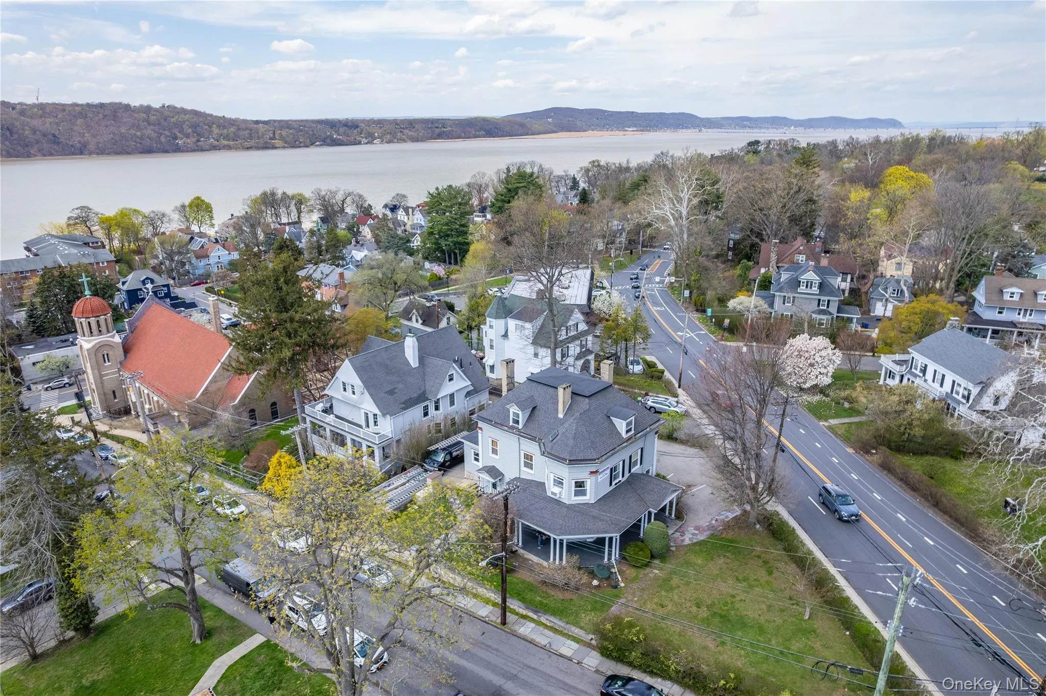 Broadway and Villar ave Broadway and Villar ave