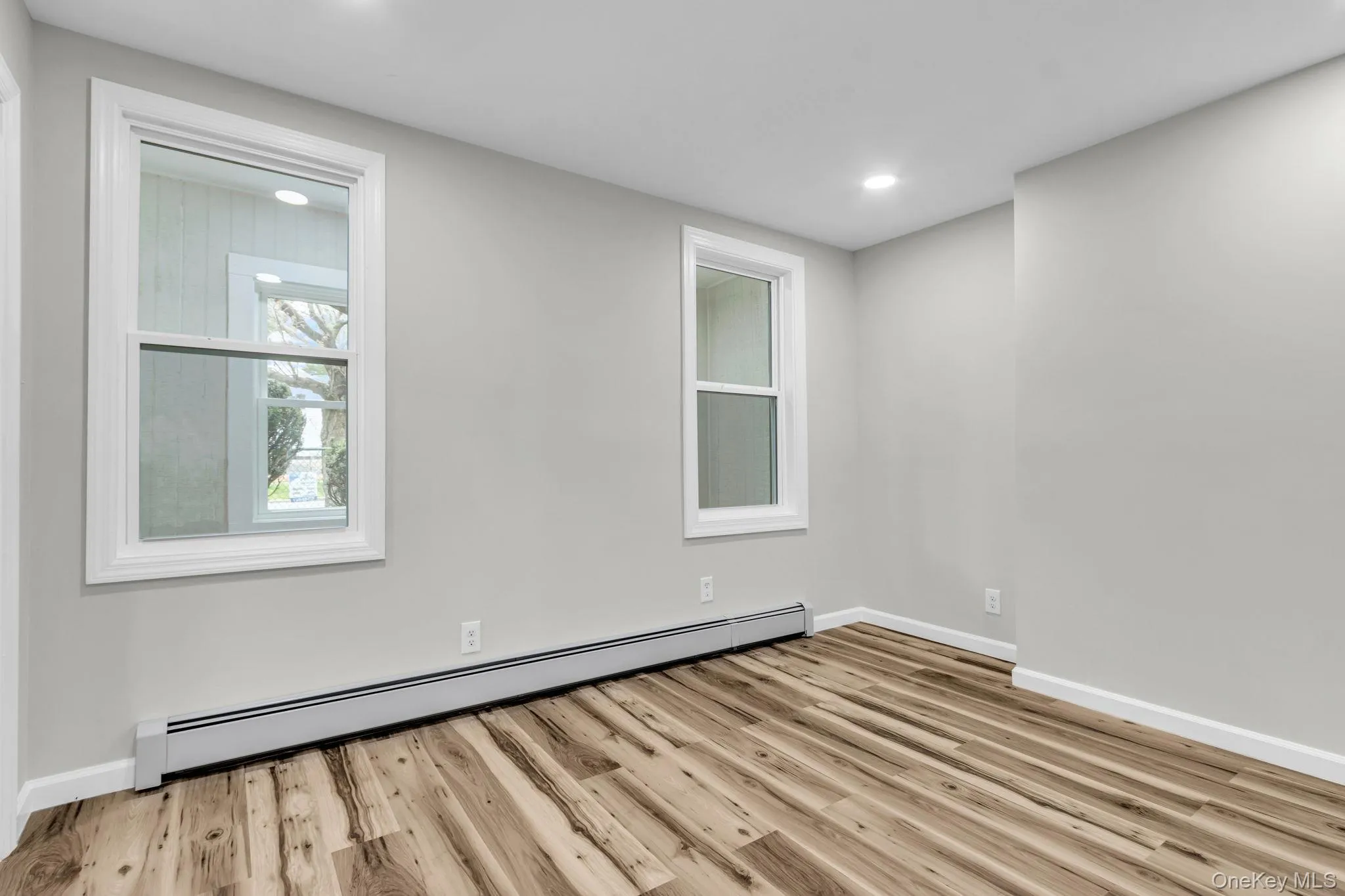 44 Glenwood Avenue, Poughkeepsie, NY, 4 Bedrooms Bedrooms, 6 Rooms Rooms,1 BathroomBathrooms,Residential Sale,For Rent,Glenwood,0,985606 44 Glenwood Avenue, Poughkeepsie, NY, 4 Bedrooms Bedrooms, 6 Rooms Rooms,1 BathroomBathrooms,Residential Sale,For Rent,Glenwood,0,985606
