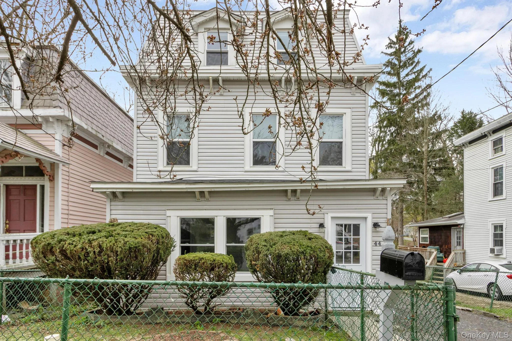 44 Glenwood Avenue, Poughkeepsie, NY, 4 Bedrooms Bedrooms, 6 Rooms Rooms,1 BathroomBathrooms,Residential Sale,For Rent,Glenwood,0,985606 44 Glenwood Avenue, Poughkeepsie, NY, 4 Bedrooms Bedrooms, 6 Rooms Rooms,1 BathroomBathrooms,Residential Sale,For Rent,Glenwood,0,985606