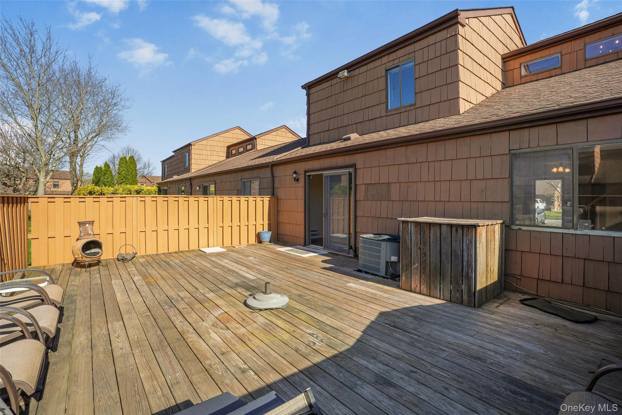 85 Rhett Court, Smithtown, NY, 2 Bedrooms Bedrooms, 6 Rooms Rooms,2 BathroomsBathrooms,Residential Lease,For Rent,Rhett,0,985613 85 Rhett Court, Smithtown, NY, 2 Bedrooms Bedrooms, 6 Rooms Rooms,2 BathroomsBathrooms,Residential Lease,For Rent,Rhett,0,985613