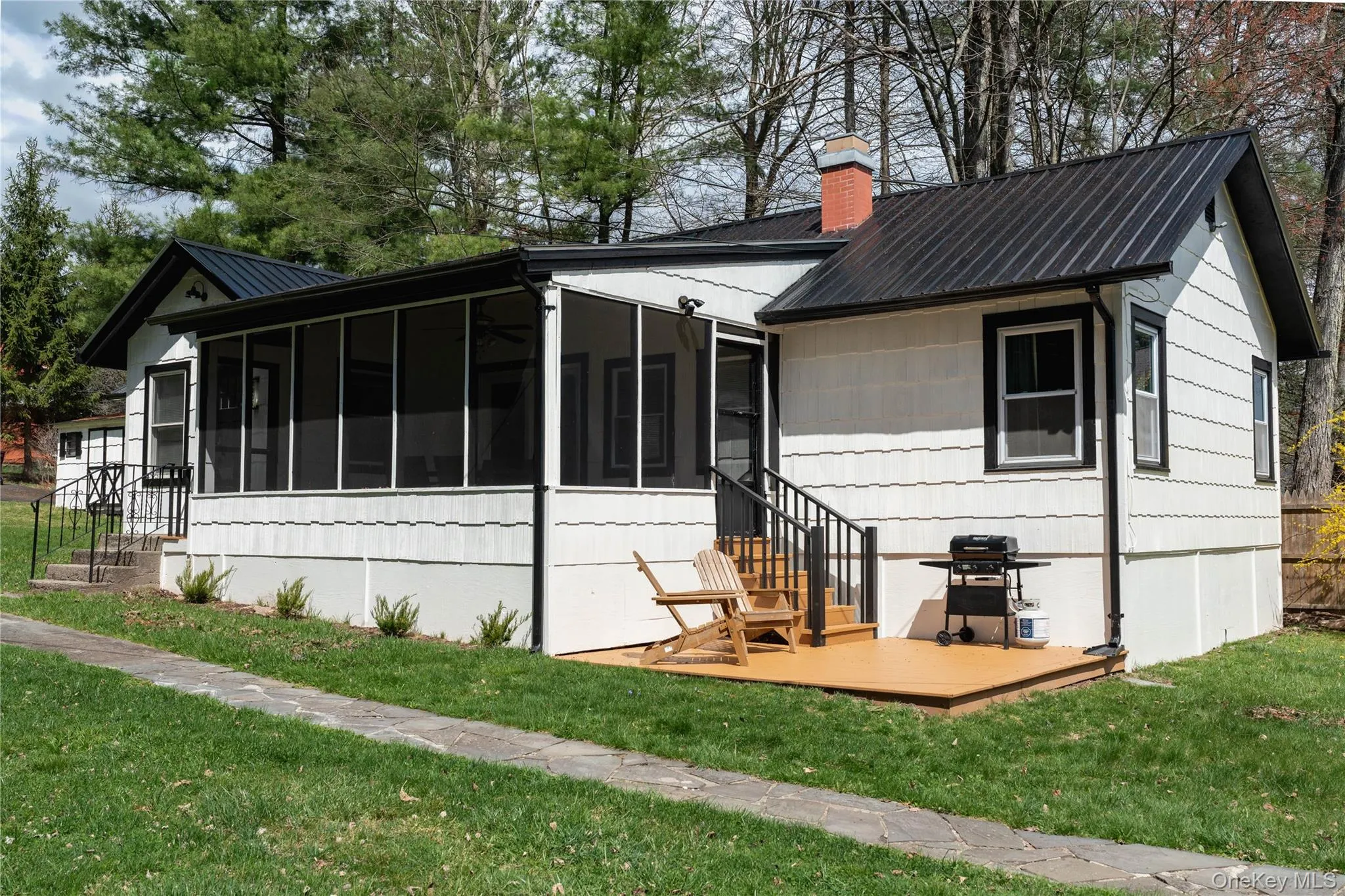 1037 Lake Shore Drive, Bethel, NY, 4 Bedrooms Bedrooms, 10 Rooms Rooms,2 BathroomsBathrooms,Residential,For Rent,Lake Shore,0,985617 1037 Lake Shore Drive, Bethel, NY, 4 Bedrooms Bedrooms, 10 Rooms Rooms,2 BathroomsBathrooms,Residential,For Rent,Lake Shore,0,985617