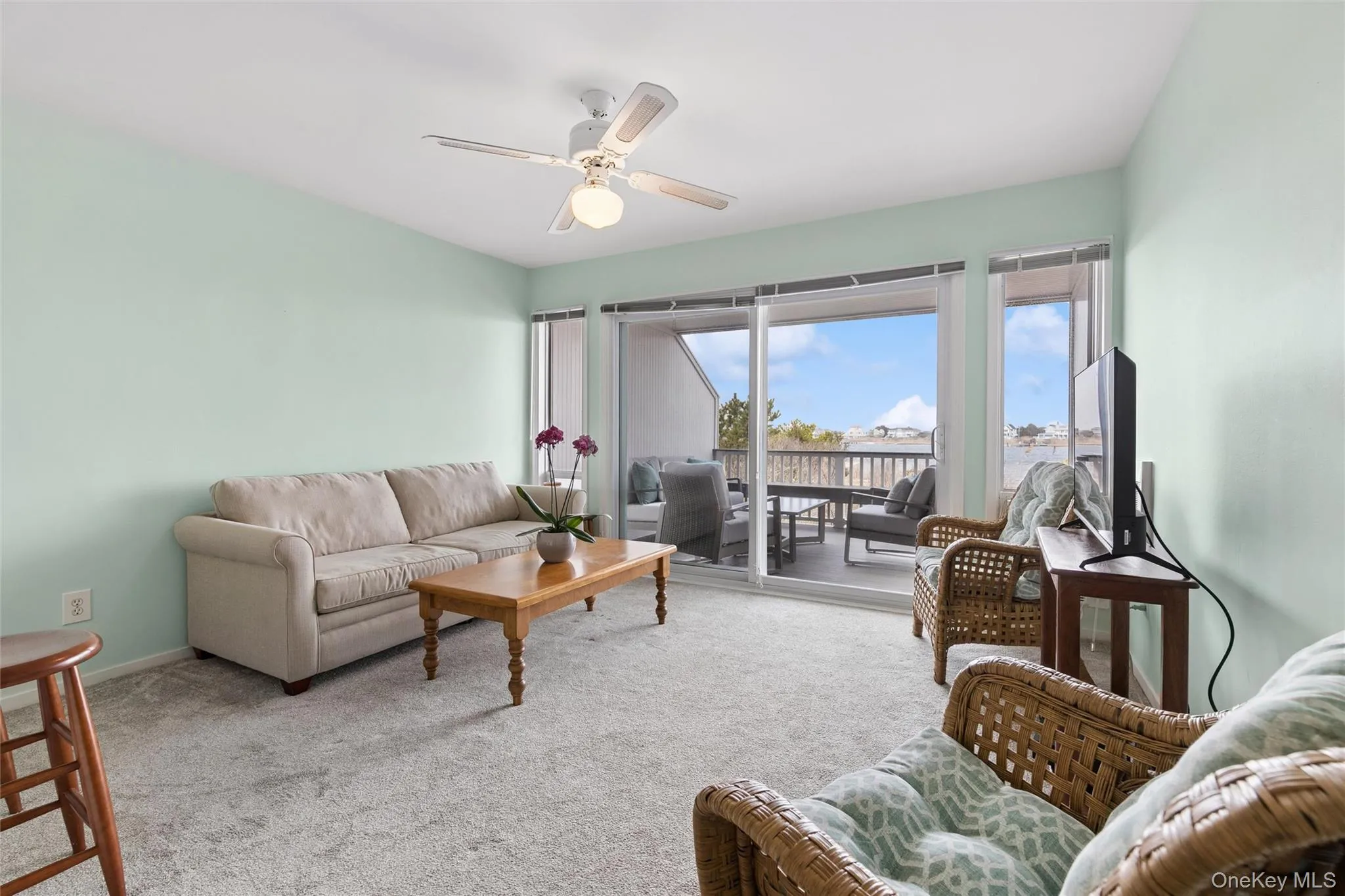 274 Dune Road, Southampton, NY, 1 Bedroom Bedrooms, 4 Rooms Rooms,1 BathroomBathrooms,Residential Lease,For Rent,Dune,0,985620 274 Dune Road, Southampton, NY, 1 Bedroom Bedrooms, 4 Rooms Rooms,1 BathroomBathrooms,Residential Lease,For Rent,Dune,0,985620