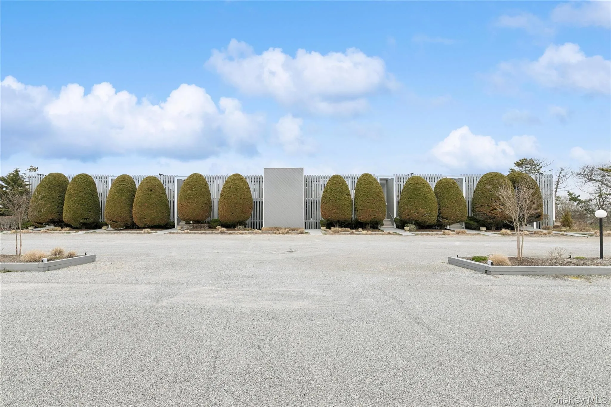 274 Dune Road, Southampton, NY, 1 Bedroom Bedrooms, 4 Rooms Rooms,1 BathroomBathrooms,Residential Lease,For Rent,Dune,0,985620 274 Dune Road, Southampton, NY, 1 Bedroom Bedrooms, 4 Rooms Rooms,1 BathroomBathrooms,Residential Lease,For Rent,Dune,0,985620