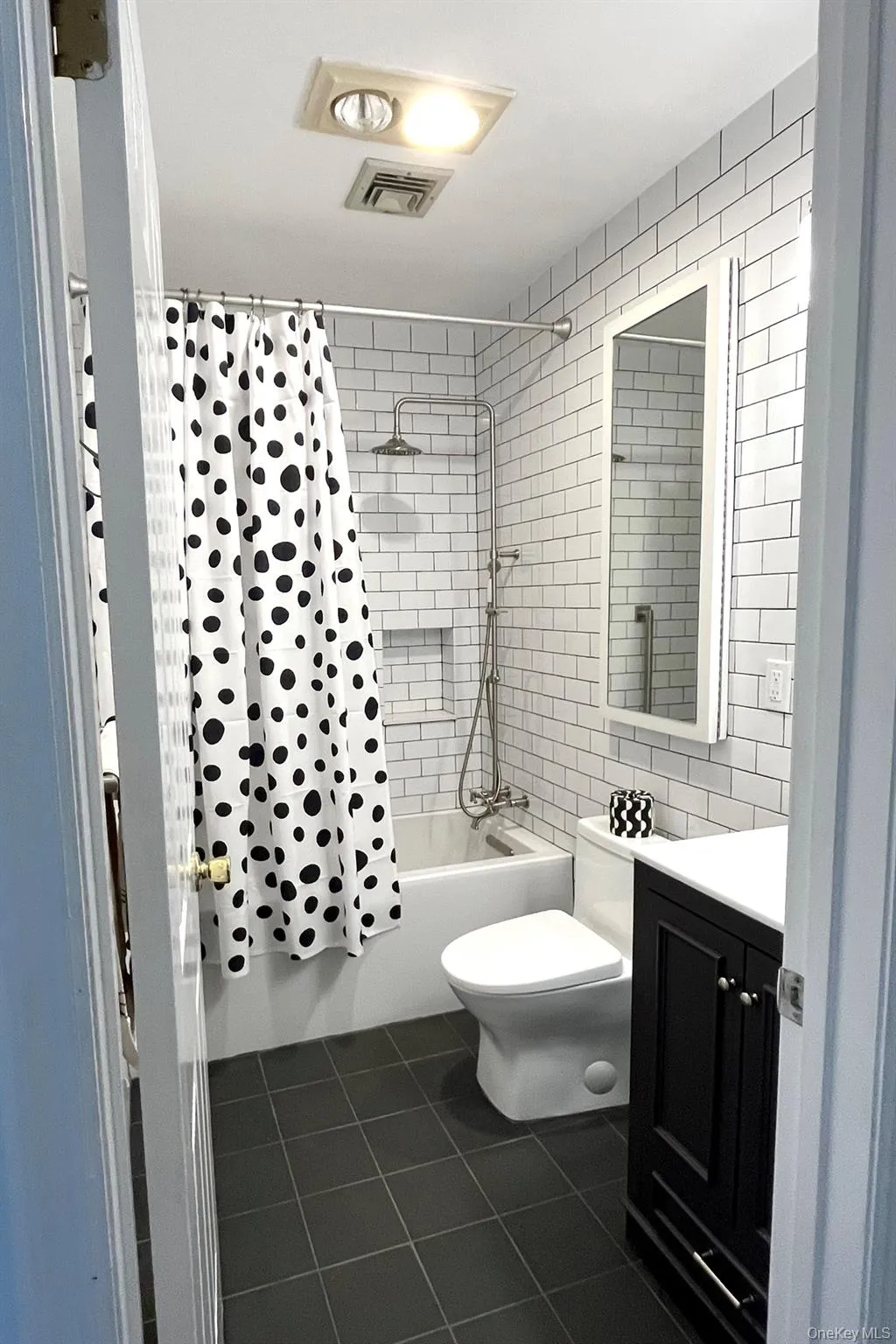 7 Carroll Boulevard, Washington, NY, 2 Bedrooms Bedrooms, 7 Rooms Rooms,2 BathroomsBathrooms,Residential Lease,For Rent,Carroll,0,985634 7 Carroll Boulevard, Washington, NY, 2 Bedrooms Bedrooms, 7 Rooms Rooms,2 BathroomsBathrooms,Residential Lease,For Rent,Carroll,0,985634