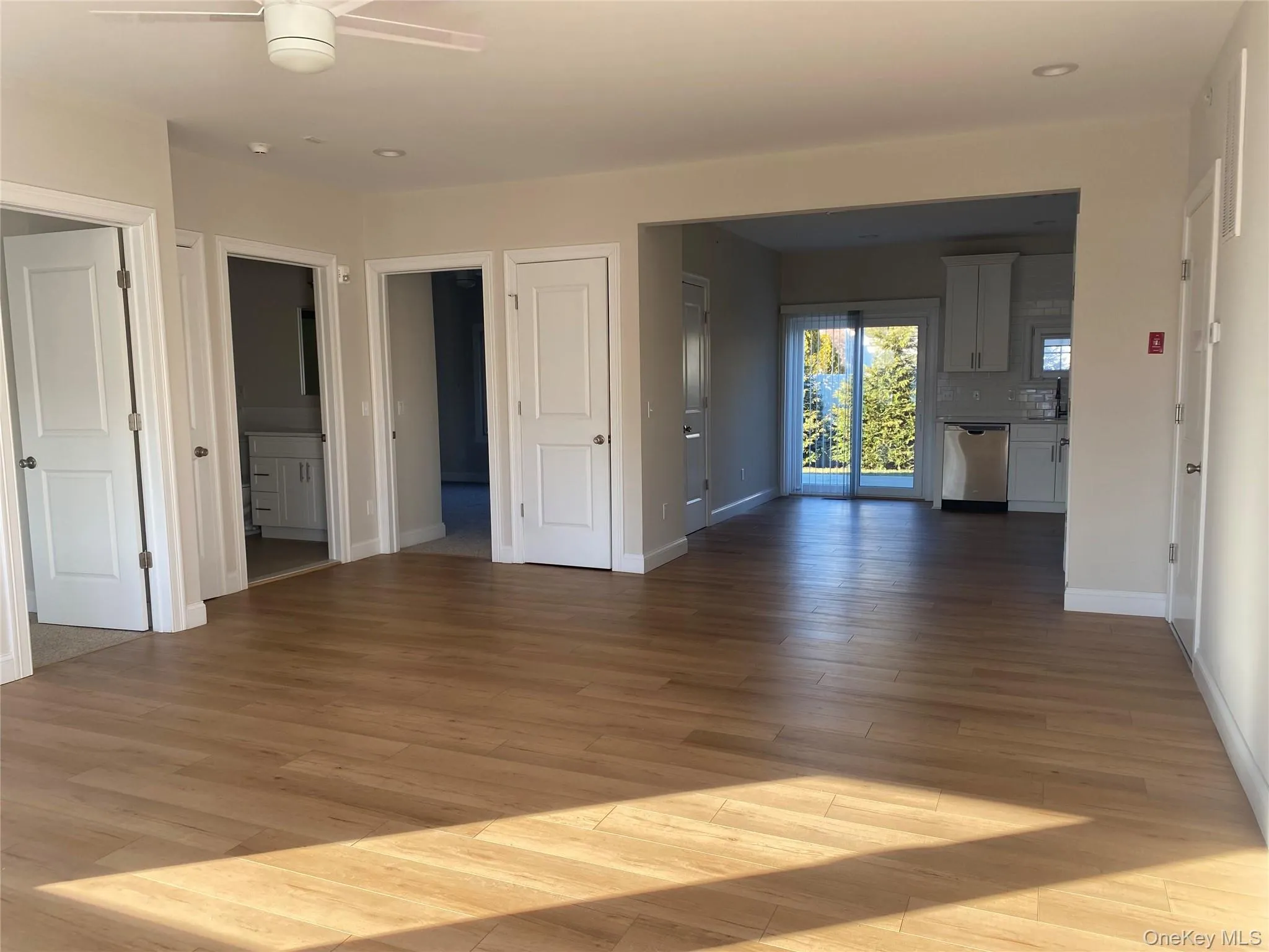 515 Jackson Avenue, Babylon, NY, 2 Bedrooms Bedrooms, 4 Rooms Rooms,1 BathroomBathrooms,Residential Lease,For Rent,Jackson,0,985638 515 Jackson Avenue, Babylon, NY, 2 Bedrooms Bedrooms, 4 Rooms Rooms,1 BathroomBathrooms,Residential Lease,For Rent,Jackson,0,985638