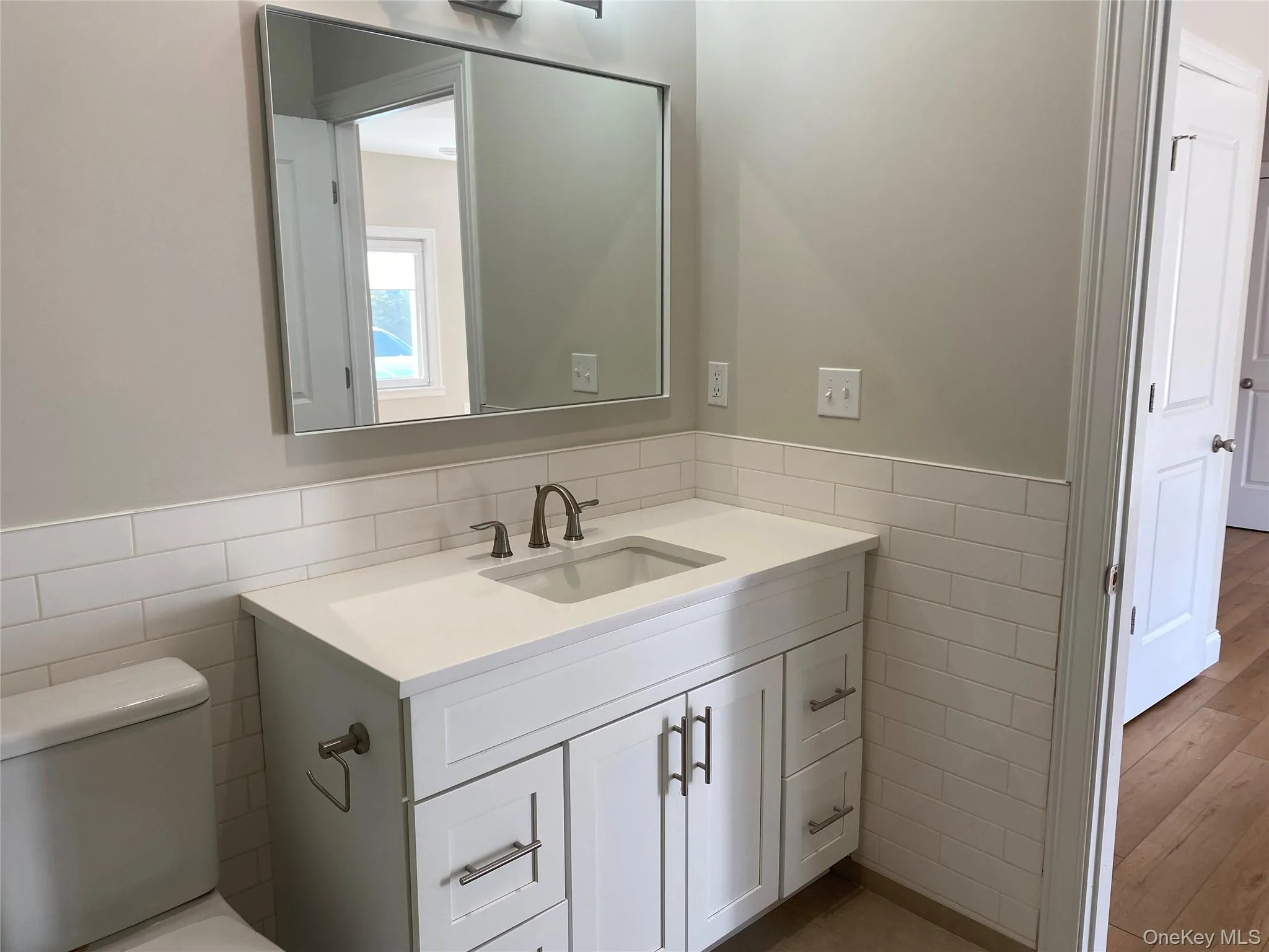 515 Jackson Avenue, Babylon, NY, 2 Bedrooms Bedrooms, 4 Rooms Rooms,1 BathroomBathrooms,Residential Lease,For Rent,Jackson,0,985638 515 Jackson Avenue, Babylon, NY, 2 Bedrooms Bedrooms, 4 Rooms Rooms,1 BathroomBathrooms,Residential Lease,For Rent,Jackson,0,985638