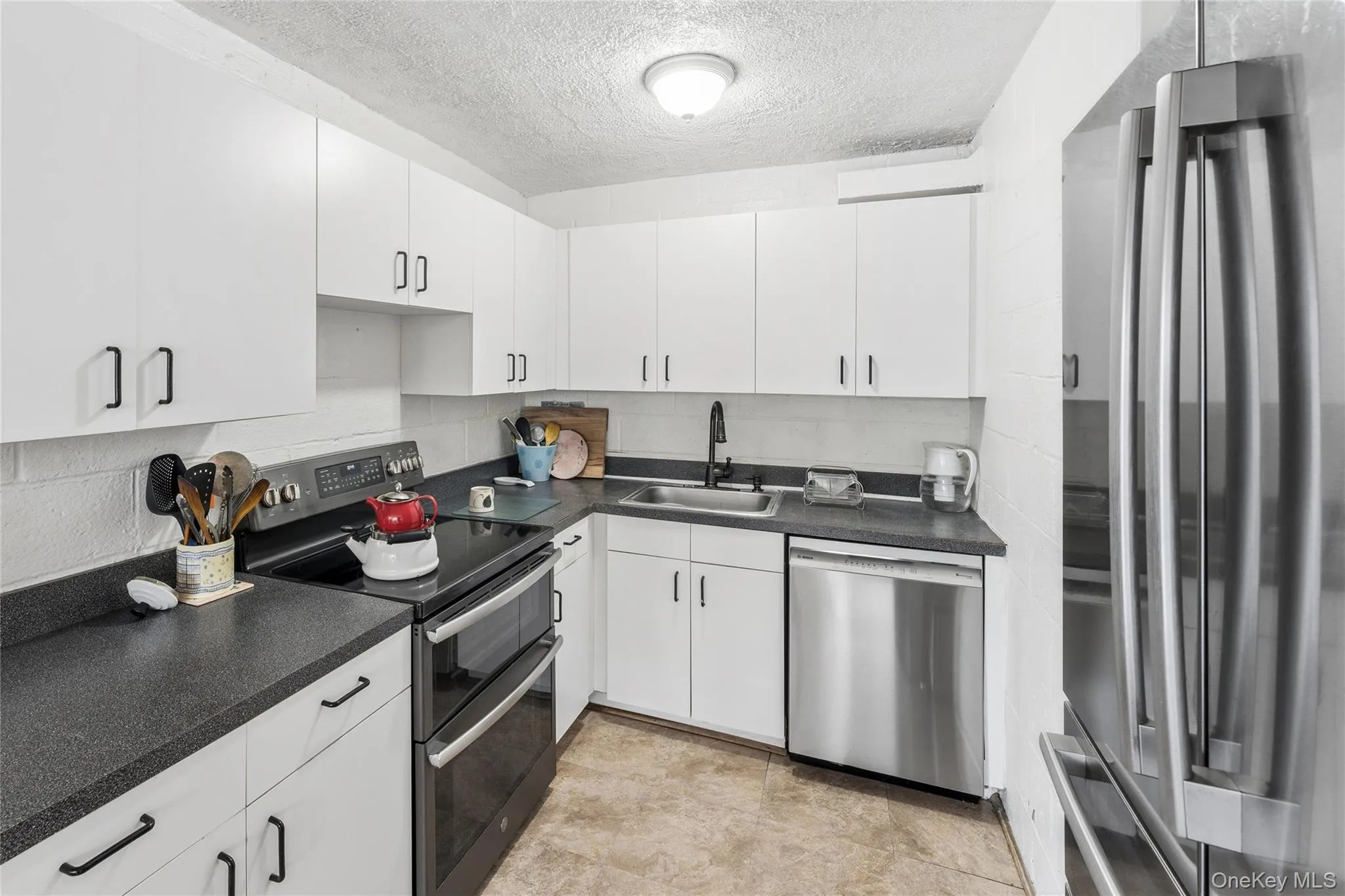 162-30 Powells Cove Boulevard, New York, NY, 2 Bedrooms Bedrooms, 5 Rooms Rooms,1 BathroomBathrooms,Residential,For Rent,Powells Cove,0,985642 162-30 Powells Cove Boulevard, New York, NY, 2 Bedrooms Bedrooms, 5 Rooms Rooms,1 BathroomBathrooms,Residential,For Rent,Powells Cove,0,985642
