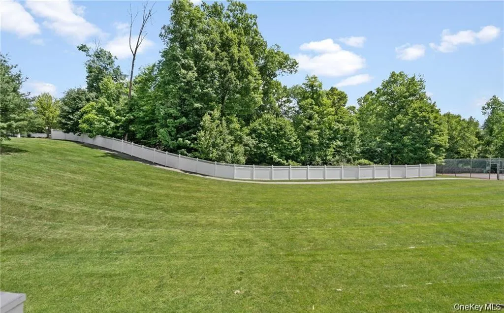 5 Case Court, Monroe, NY, 3 Bedrooms Bedrooms, 7 Rooms Rooms,2 BathroomsBathrooms,Residential Lease,For Rent,Case,0,985651 5 Case Court, Monroe, NY, 3 Bedrooms Bedrooms, 7 Rooms Rooms,2 BathroomsBathrooms,Residential Lease,For Rent,Case,0,985651