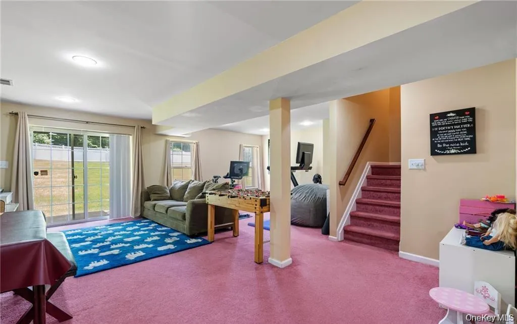 5 Case Court, Monroe, NY, 3 Bedrooms Bedrooms, 7 Rooms Rooms,2 BathroomsBathrooms,Residential Lease,For Rent,Case,0,985651 5 Case Court, Monroe, NY, 3 Bedrooms Bedrooms, 7 Rooms Rooms,2 BathroomsBathrooms,Residential Lease,For Rent,Case,0,985651