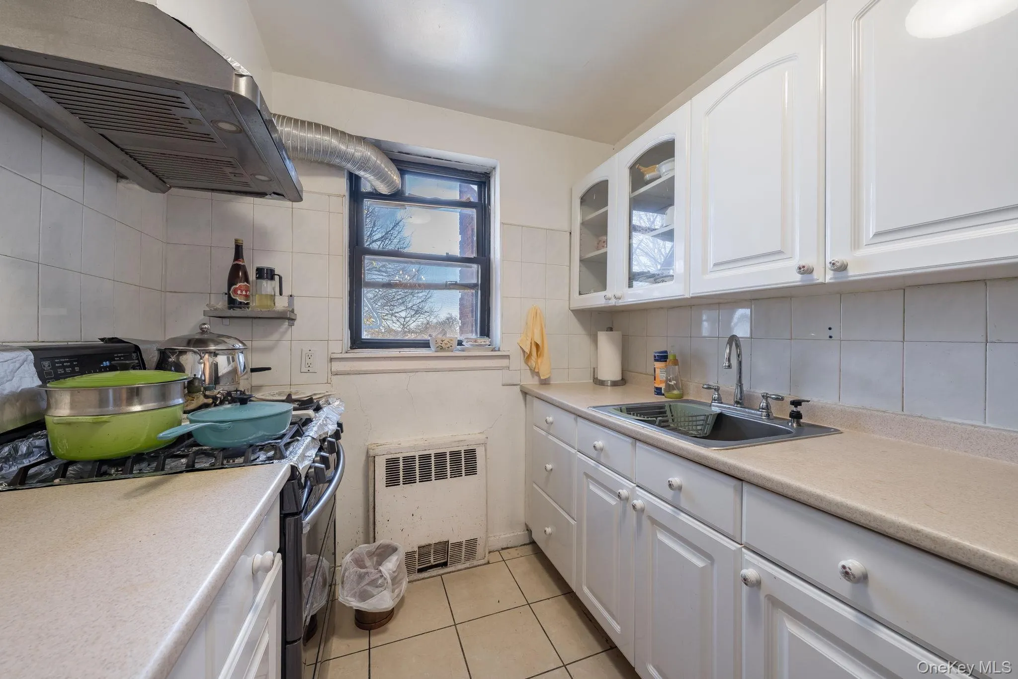 143-50 Hoover Avenue, New York, NY, 1 Bedroom Bedrooms, 3 Rooms Rooms,1 BathroomBathrooms,Residential,For Rent,Hoover,0,985680 143-50 Hoover Avenue, New York, NY, 1 Bedroom Bedrooms, 3 Rooms Rooms,1 BathroomBathrooms,Residential,For Rent,Hoover,0,985680