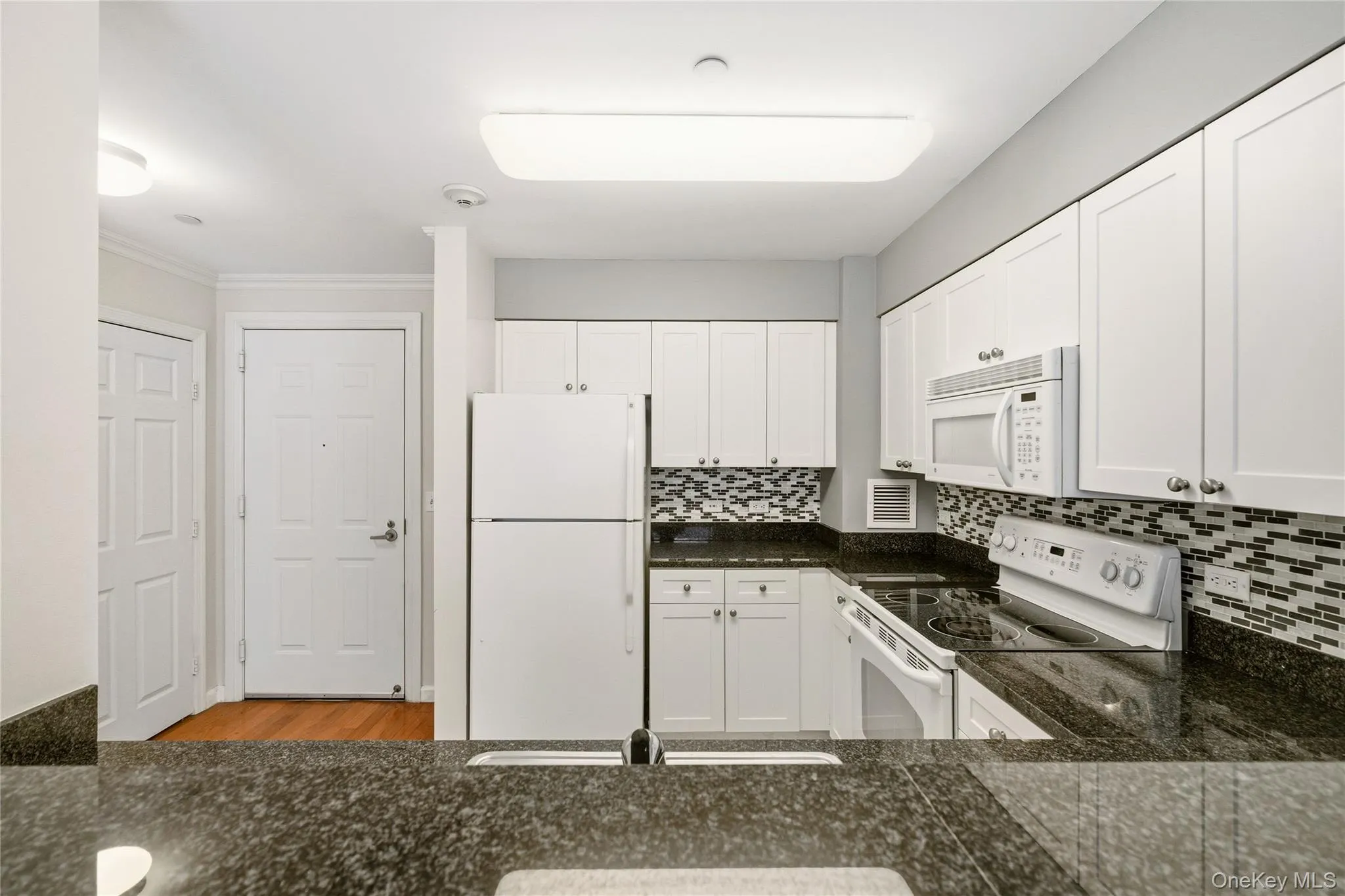 300 Mamaroneck Avenue, White Plains, NY, 1 Bedroom Bedrooms, 3 Rooms Rooms,1 BathroomBathrooms,Residential Lease,For Rent,Mamaroneck,0,985683 300 Mamaroneck Avenue, White Plains, NY, 1 Bedroom Bedrooms, 3 Rooms Rooms,1 BathroomBathrooms,Residential Lease,For Rent,Mamaroneck,0,985683