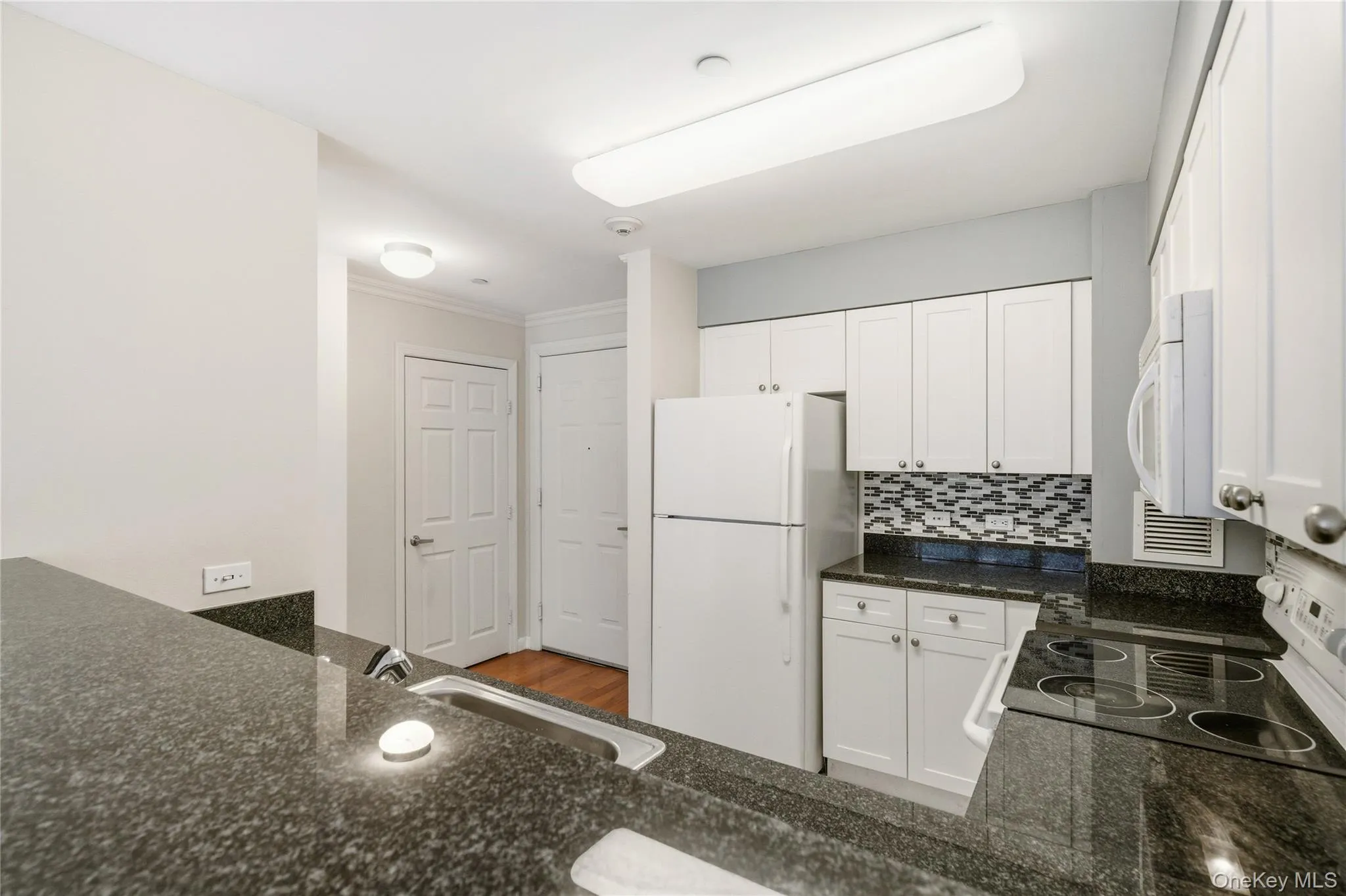 300 Mamaroneck Avenue, White Plains, NY, 1 Bedroom Bedrooms, 3 Rooms Rooms,1 BathroomBathrooms,Residential Lease,For Rent,Mamaroneck,0,985683 300 Mamaroneck Avenue, White Plains, NY, 1 Bedroom Bedrooms, 3 Rooms Rooms,1 BathroomBathrooms,Residential Lease,For Rent,Mamaroneck,0,985683